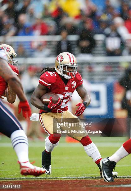 DuJuan Harris of the San Francisco 49ers rushes during the game against the New England Patriots at Levi Stadium on November 11, 2016 in Santa Clara,...