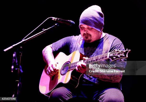 Chris Robertson of Black Stone Cherry performs at O2 Apollo Manchester on November 24, 2016 in Manchester, England.