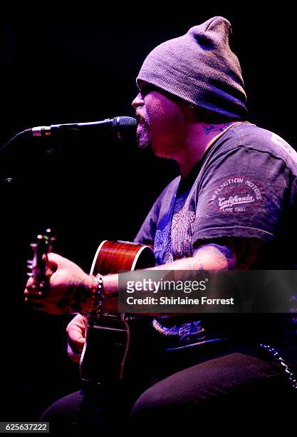 Chris Robertson of Black Stone Cherry performs at O2 Apollo Manchester on November 24, 2016 in Manchester, England.