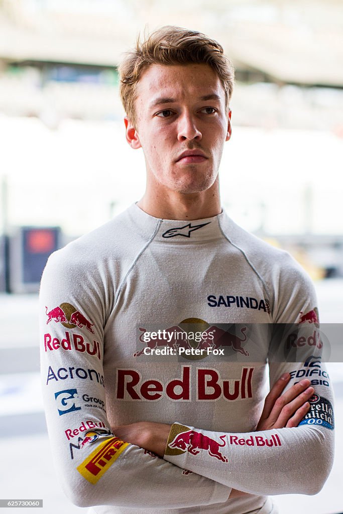 F1 Grand Prix of Abu Dhabi - Practice