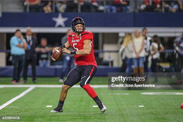 Texas Tech Red Raiders quarterback Patrick Mahomes II passes during the NCAA football game between Baylor University and Texas Tech on November 25 at...