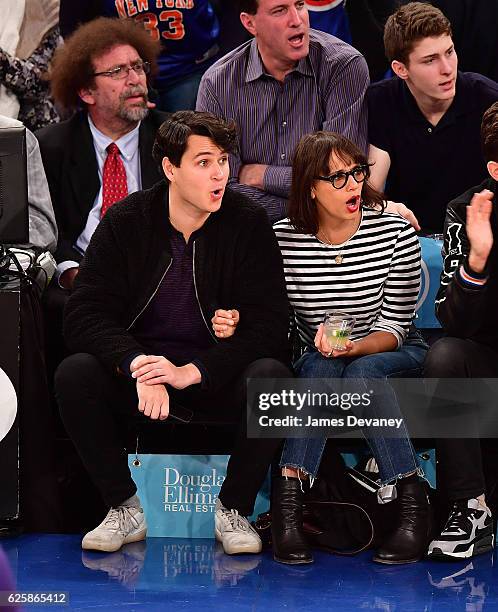 Ezra Koenig and Rashida Jones attend New York Knicks vs Charlotte Hornets game at Madison Square Garden on November 25, 2016 in New York City.