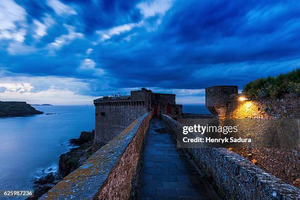 st-malo panorama at evening - st malo stock pictures, royalty-free photos & images