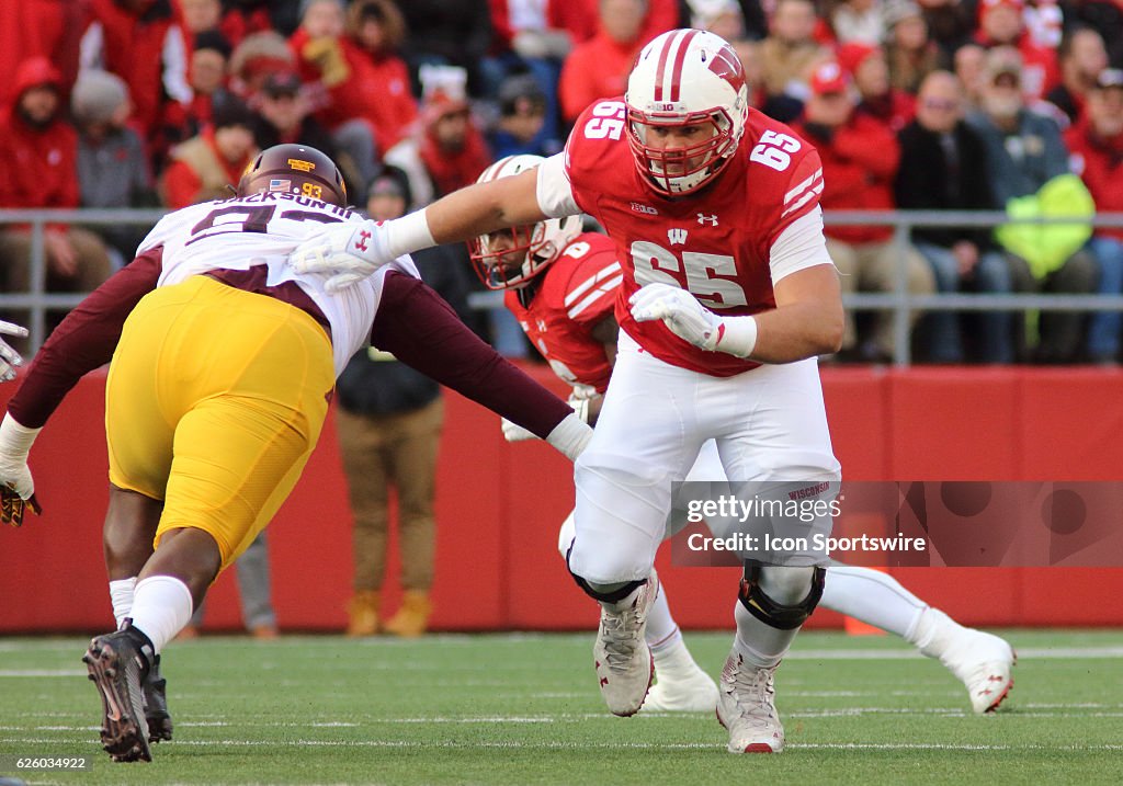 NCAA FOOTBALL: NOV 26 Minnesota at Wisconsin