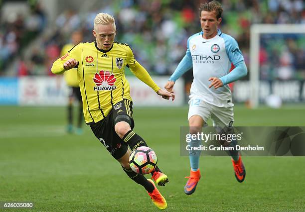 Adam Parkhouse of Wellington Phoenix runs with the ball during the round eight A-League match between Melbourne City and Wellington Phoenix at AAMI...