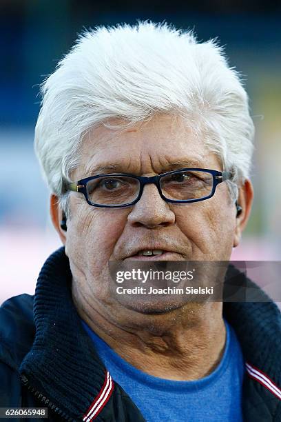 Werner Lorant before the Second Bundesliga match between Eintracht Braunschweig and TSV 1860 Muenchen at Eintracht Stadion on November 27, 2016 in...