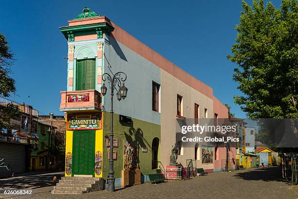 buenos aires-argentinien - caminito stock-fotos und bilder