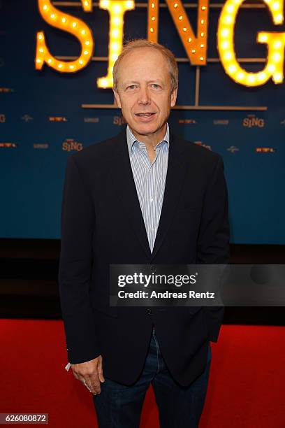 Tom Buhrow attends the European premiere of 'Sing' at Cinedom on November 27, 2016 in Cologne, Germany.