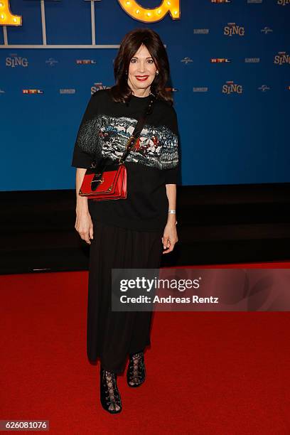 Iris Berben attends the European premiere of 'Sing' at Cinedom on November 27, 2016 in Cologne, Germany.