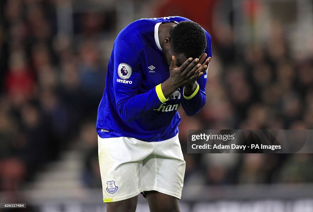 Southampton v Everton - Premier League - St Mary's Stadium