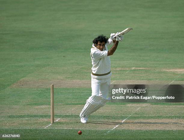 Haroon Rasheed Zong 45 Haroon Rasheed Stock Photos, High-Res Pictures, and Images - Getty ...