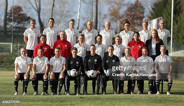Teamphoto of Germany Women's: Back row: Anna Gasper, Dszenifer Maroszan, Jacqueline Klasen, Mandy Islacker, Isabel Kerschowski, Lina Magull, Svenja...
