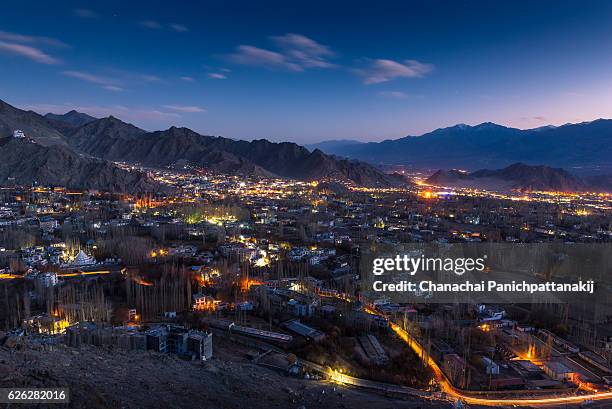 twilight sunset scene of leh city, ladakh region, india - leh district stock-fotos und bilder