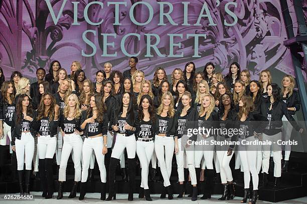 Victoria's Secret' supermodels, Gigi Hadid, Kendall Jenner, Bella Hadid, Irina Shayk, Joan Smalls, Lily Donaldson, Izabel Goulart, Sui He, Devon...