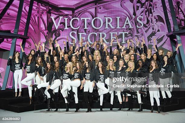 Victoria's Secret' supermodels, Gigi Hadid, Kendall Jenner, Bella Hadid, Irina Shayk, Joan Smalls, Lily Donaldson, Izabel Goulart, Sui He, Devon...