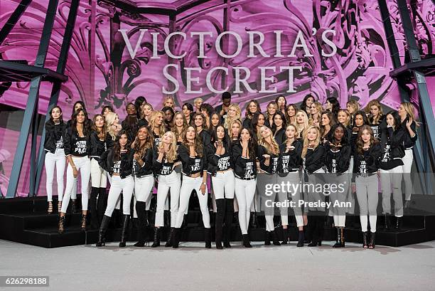 Victoria's Secret' supermodels, Gigi Hadid, Kendall Jenner, Bella Hadid, Irina Shayk, Joan Smalls, Lily Donaldson, Izabel Goulart, Sui He, Devon...