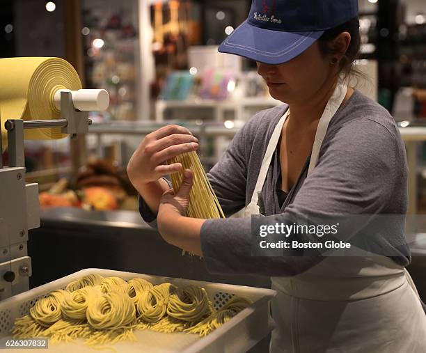 Anna Guardalabene works with speghetti alla chitarra at the pre-opening press preview at Eataly in the Prudential Center in Boston on Nov. 18, 2016.