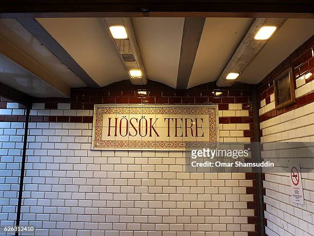 signage of hosok tere station - budapest metro stock pictures, royalty-free photos & images