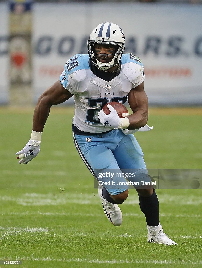 Tennesee Titans v Chicago Bears