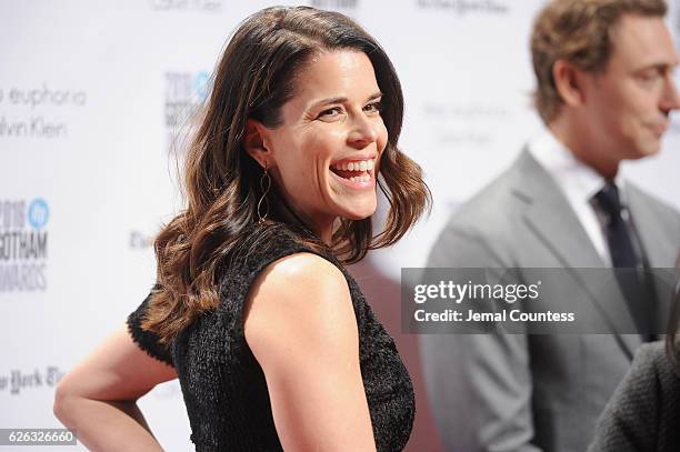 Actress Neve Campbell attends IFP's 26th Annual Gotham Independent Film Awards at Cipriani, Wall Street on November 28, 2016 in New York City.