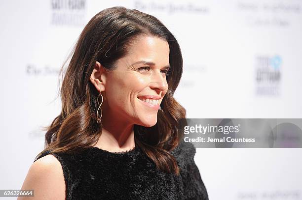 Actress Neve Campbell attends IFP's 26th Annual Gotham Independent Film Awards at Cipriani, Wall Street on November 28, 2016 in New York City.