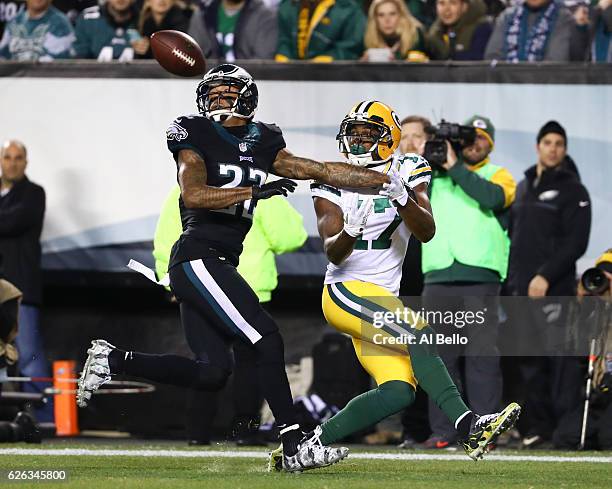 Davante Adams of the Green Bay Packers catches a touchdown pass against Nolan Carroll of the Philadelphia Eagles in the second quarter at Lincoln...