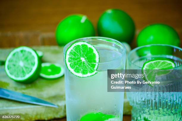 caipirinha - bebida stockfoto's en -beelden