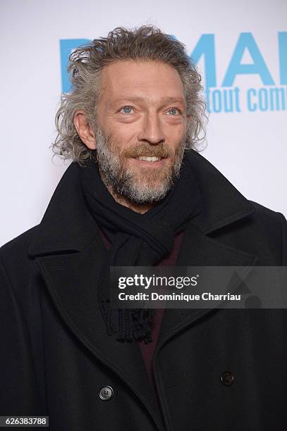 Vincent Cassel attends the "Demain Tout Commence" Paris Premiere at Le Grand Rex on November 28, 2016 in Paris, France.