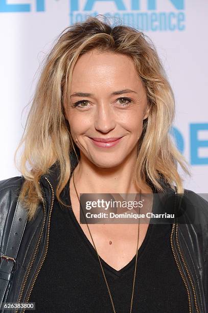 Helene de Fougerolles attends the "Demain Tout Commence" Paris Premiere at Le Grand Rex on November 28, 2016 in Paris, France.