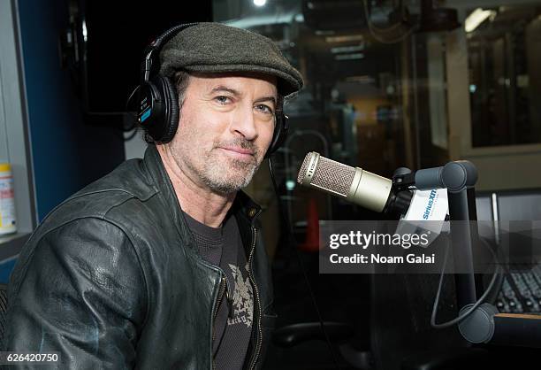 Scott Patterson visits the SiriusXM Studio on November 29, 2016 in New York City.