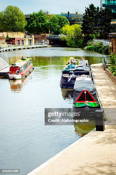 narrowboating kings cross. - gate locks for wood fences stock pictures, royalty-free photos & images