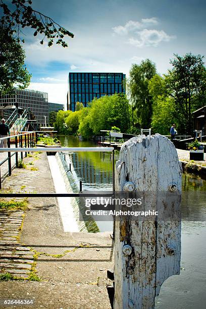narrowboating kings cross. - gate locks for wood fences stock pictures, royalty-free photos & images
