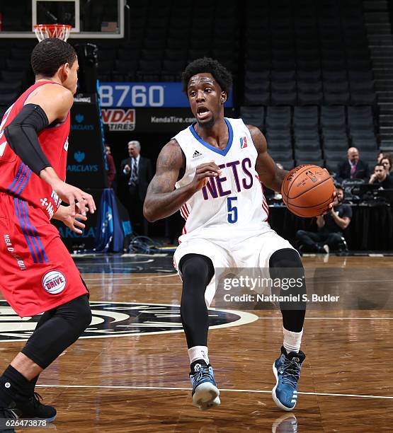 Devin Rooks 363 Devin Brooks Stock Photos, High-Res Pictures, and Images - Getty Images
