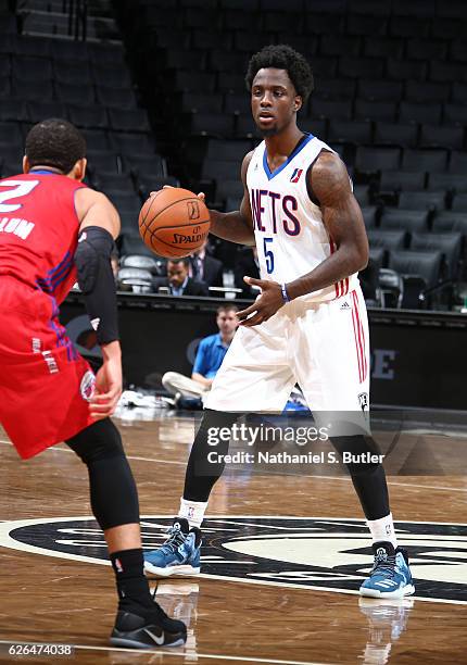 Devin Rooks 363 Devin Brooks Stock Photos, High-Res Pictures, and Images - Getty Images