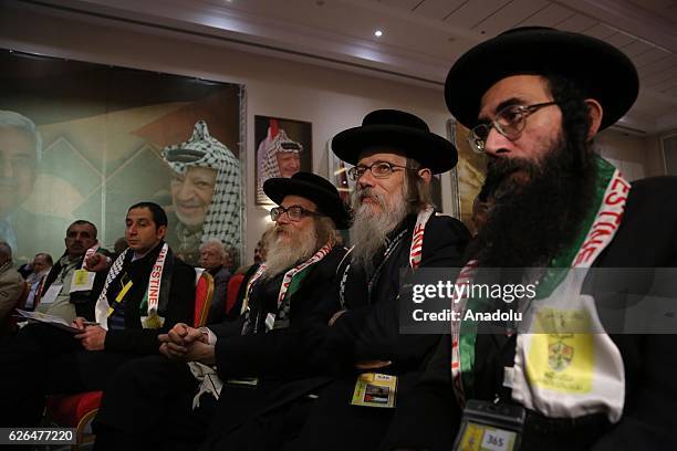 Neturei Karta Jewish Photos And Premium High Res Pictures Getty Images neturei-karta-jewish-photos-and-premium-high-res-pictures-getty-images