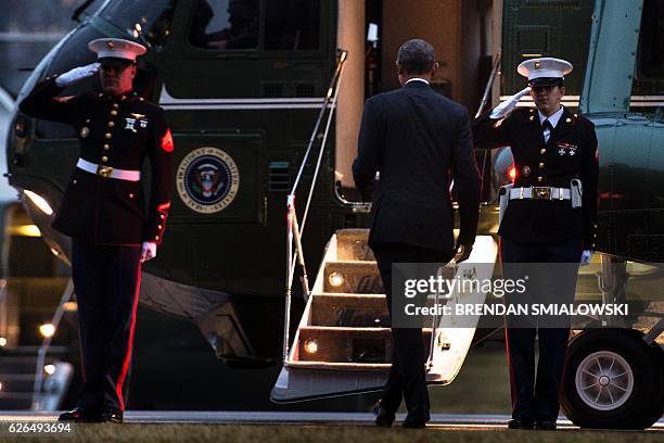 Obama Walter Reed 256 President Obama Visits Walter Reed Stock Photos, High-Res Pictures ...