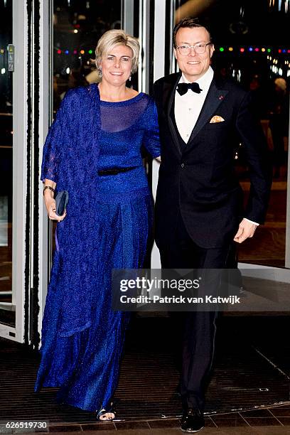 Prince Constantijn and Princess Laurentien at the start of the concert offered by the Belgian King in the Muziekgebouw Aan't IJ Amsterdam on November...