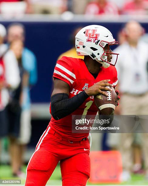 Greg Ward 260 Greg Ward Quarterback American Football Stock Photos, High-Res ...