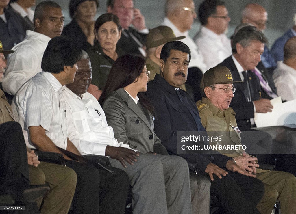 CUBA-CASTRO-DECEASE-RALLY