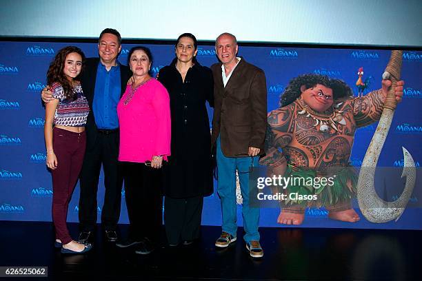 Voice cast of Moana pose during a press conference of the new Disney's movie 'Moana on November 28, 2016 in Mexico City, Mexico.