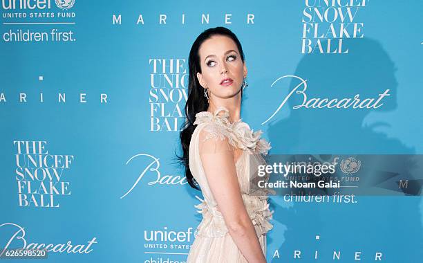 Singer Katy Perry attends the 12th Annual UNICEF Snowflake Ball at Cipriani Wall Street on November 29, 2016 in New York City.