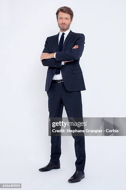 Journalist Antoine Genton poses during a photo-shoot in Boulogne Billancourt on September 22 , 2016 in Boulogne Billancourt, France.