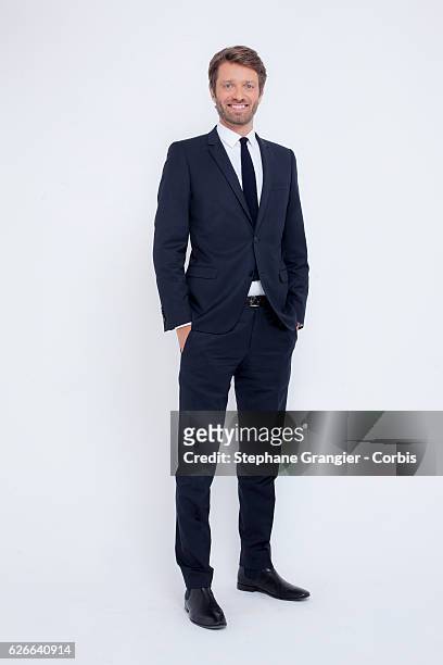 Journalist Antoine Genton poses during a photo-shoot in Boulogne Billancourt on September 22 , 2016 in Boulogne Billancourt, France.