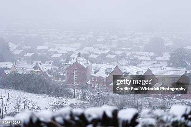 snow cumbria nov 2016 - penrith stock pictures, royalty-free photos & images