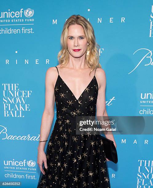 Stephanie March attends the 12th Annual UNICEF Snowflake Ball at Cipriani Wall Street on November 29, 2016 in New York City.