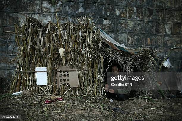 Wanding Example 73 Wanding Stock Photos, High-Res Pictures, and Images - Getty Images