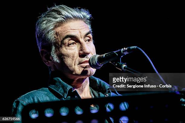Italian singer-songwriter Luciano Ligabue is a guest of the show 'Sottosopra': Roberto Saviano Meets The Audience on November 28, 2016 in Milan,...