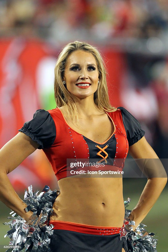 NFL: NOV 27 Seahawks at Buccaneers