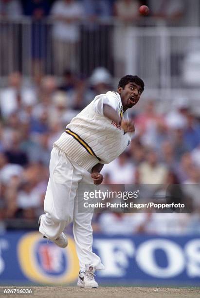 Muttiah Muralitharan bowling for Sri Lanka during the Only Test match between England and Sri Lanka at The Oval, London, 27th August 1998....