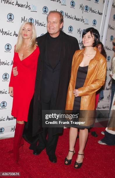 Kelsey Grammer with wife Camille Donatacci and daughter Spencer arrive at the My VH1 Music Awards.